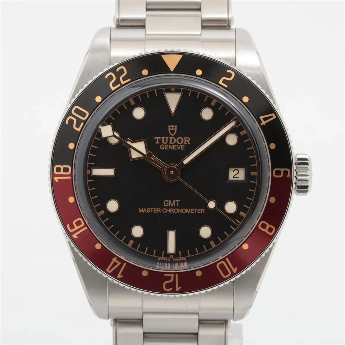 TUDOR BLACK SS: Tudor Black SS Brand: Tudor Type: Wristwatch Material: SS Color: Dial Color Black Size: Case:W1.2 x H1.2inch / W39 x H39 Circumference of Wrist:6.3inch / 16 Accessories: None Accessories