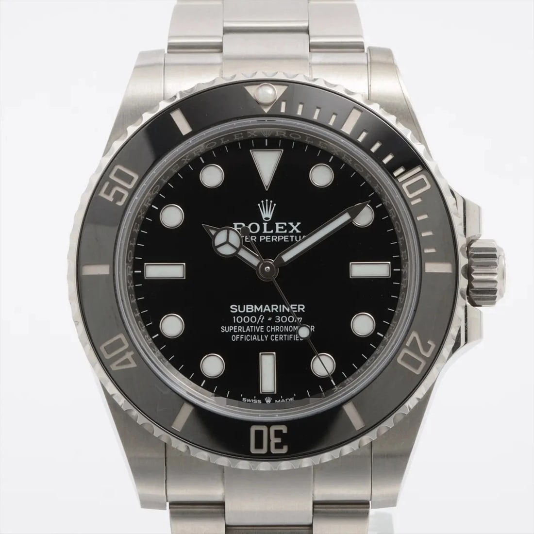 ROLEX SUBMARINER SS BLACK: Rolex Submariner SS black Brand: Rolex Type: Wristwatch Material: SS Color: Dial Color Black Size: Case:W1.6 x H1.6inch / W41 x H41 Circumference of Wrist:6.1inch / 15.5 Accessories: None