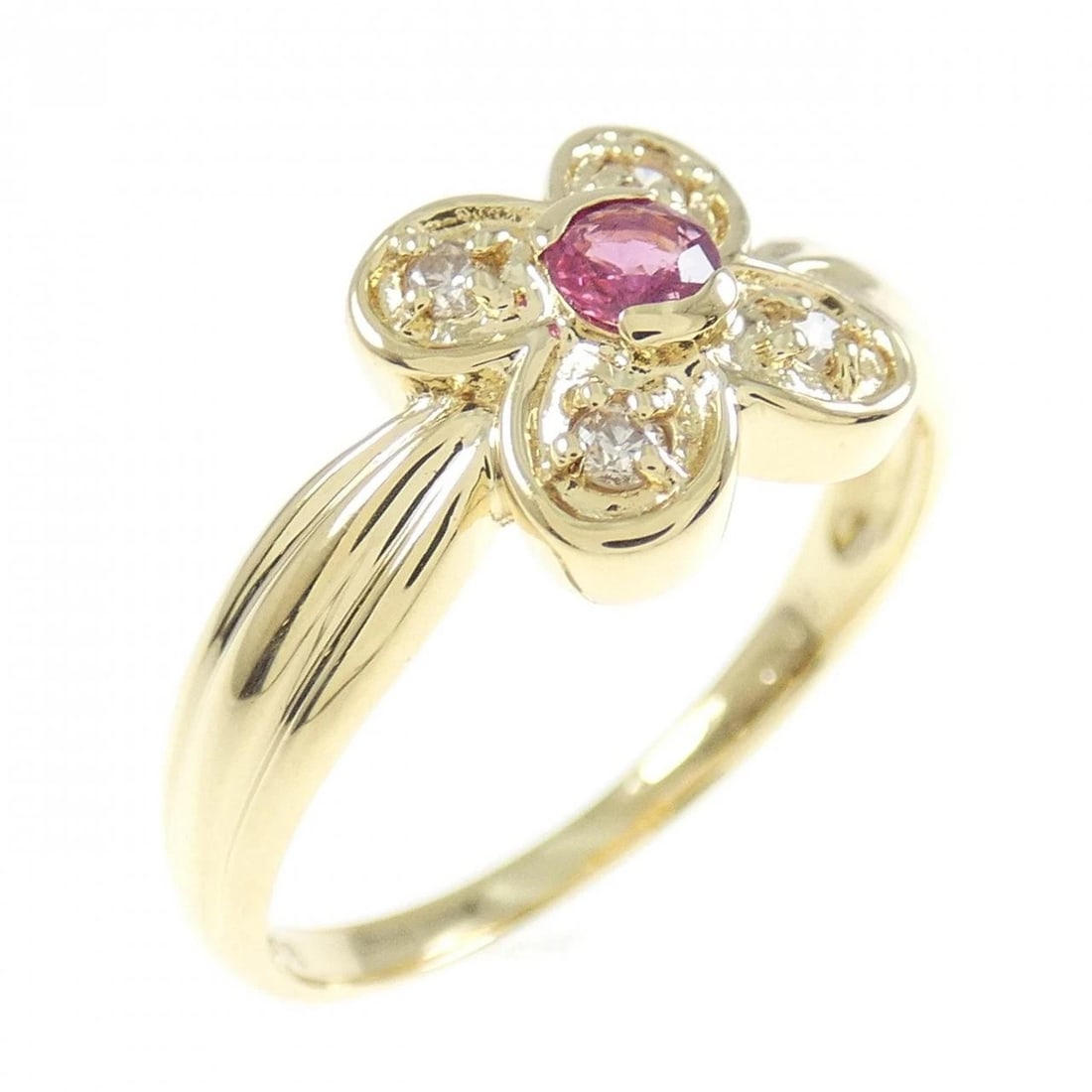 K18YG FLOWER RUBY RING (1 of 3)