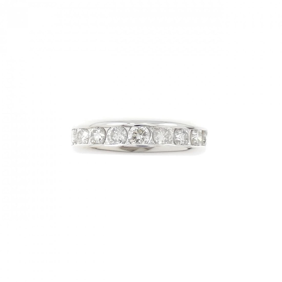 PT900 DIAMOND PINKY RING: PT900 Diamond Pinky Ring Brand: Unbranded Type: Diamond Ring Material: Platinum900, Main Stone/Creation Natural Color: Silver Size: US 2 Accessories: None Accessories Notice: When purchasing