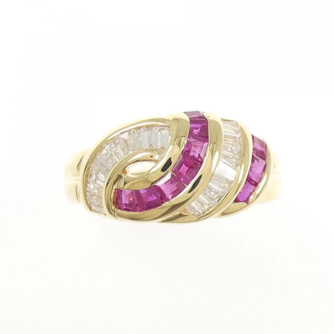 K18YG RUBY RING: K18YG Ruby Ring Brand: Unbranded Type: Ruby Ring Material: K18 yellow gold, Main Stone/Creation RubySecondary Stone Natural Color: Yellow Gold Size: US 6 1/4 Accessories: None Accessories