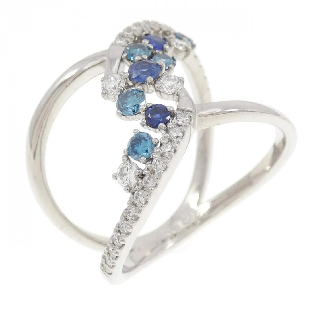 K18WG SAPPHIRE RING: K18WG Sapphire Ring Brand: Unbranded Type: Sapphire Ring Material: K18 white gold, Main Stone/Creation Sapphire SecondaryStone Natural Color: White Gold Size: US 6 1/2 Accessories: None