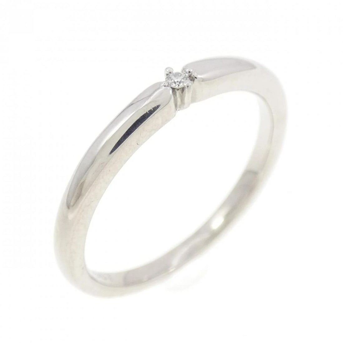 PT950 DIAMOND RING: PT950 Diamond Ring Brand: Unbranded Type: Diamond Ring Material: Platinum950, Main Stone/Creation Natural Color: Silver Size: US 3 3/4 Accessories: None Accessories Notice: When purchasing