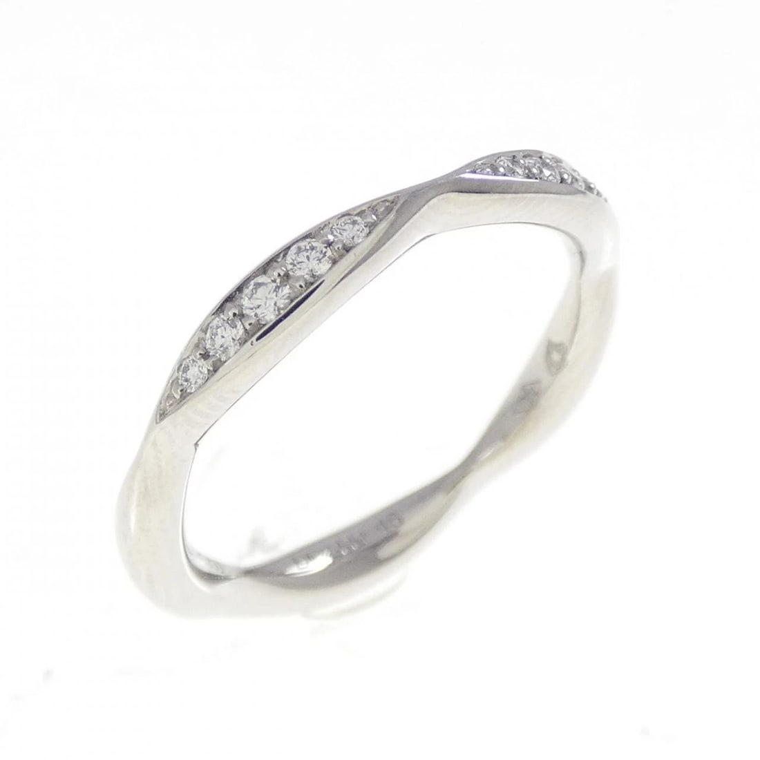 CHANEL CAMELLIA HALF ETERNITY RING: Chanel Camellia Half Eternity Ring Brand: CHANEL Type: Ring Material: Platinum950, Main Stone/Creation Natural Color: pt Size: US 3 3/4 Accessories: None Accessories Notice: When purchasing
