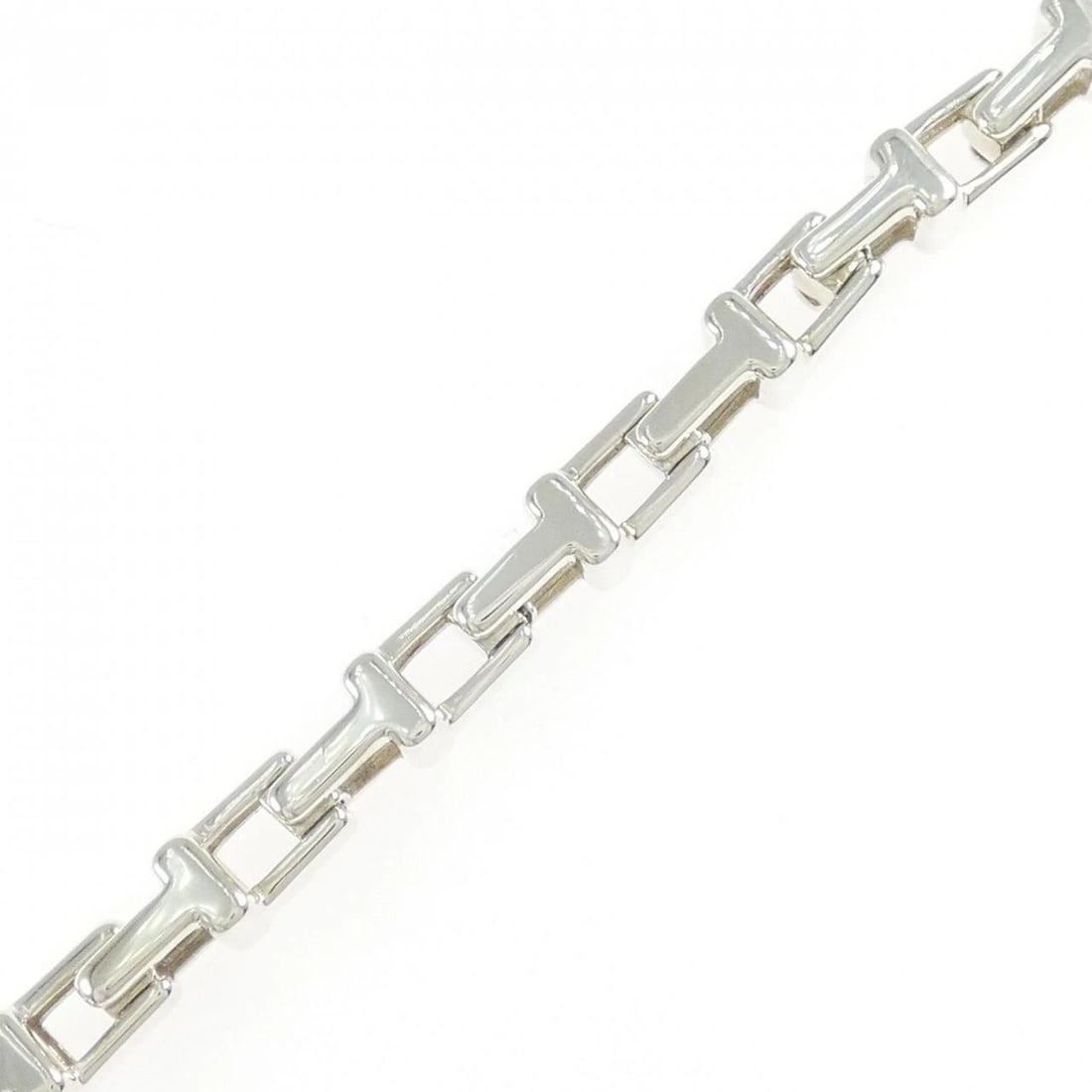 TIFFANY & CO. T NARROW CHAIN BRACELET: TIFFANY & Co. T Narrow Chain Bracelet Brand: TIFFANY&Co. Type: Bracelet Material: 925Silver, Color: Silver Size: 19.5cm Accessories: None Accessories Notice: When purchasing pre-owned goods,