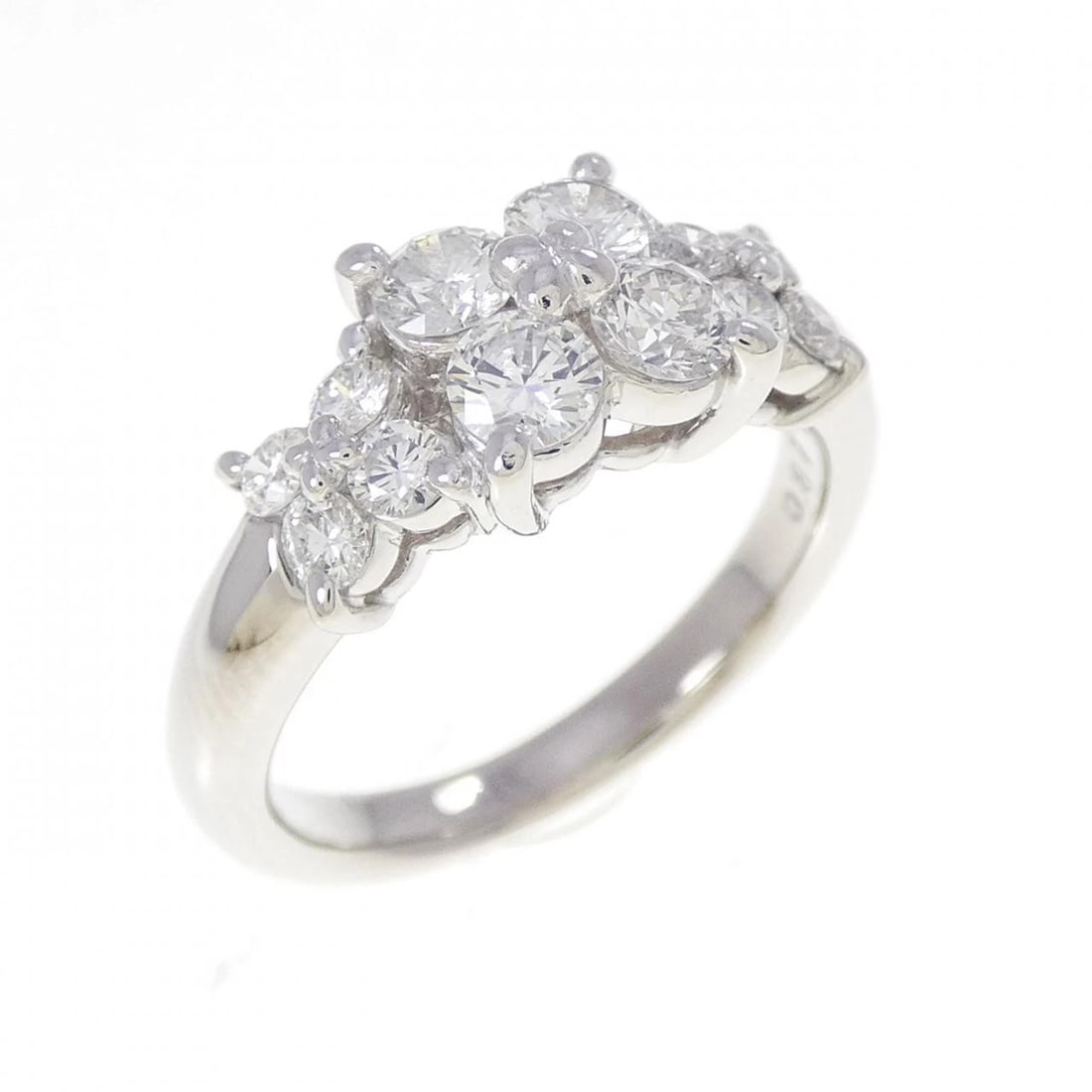 TASAKI DIAMOND RING: Tasaki Diamond Ring Brand: TASAKI Type: Ring Material: Platinum900, Main Stone/Creation Natural Color: White Gold Size: US 5 3/4 Accessories: None Accessories Notice: When purchasing