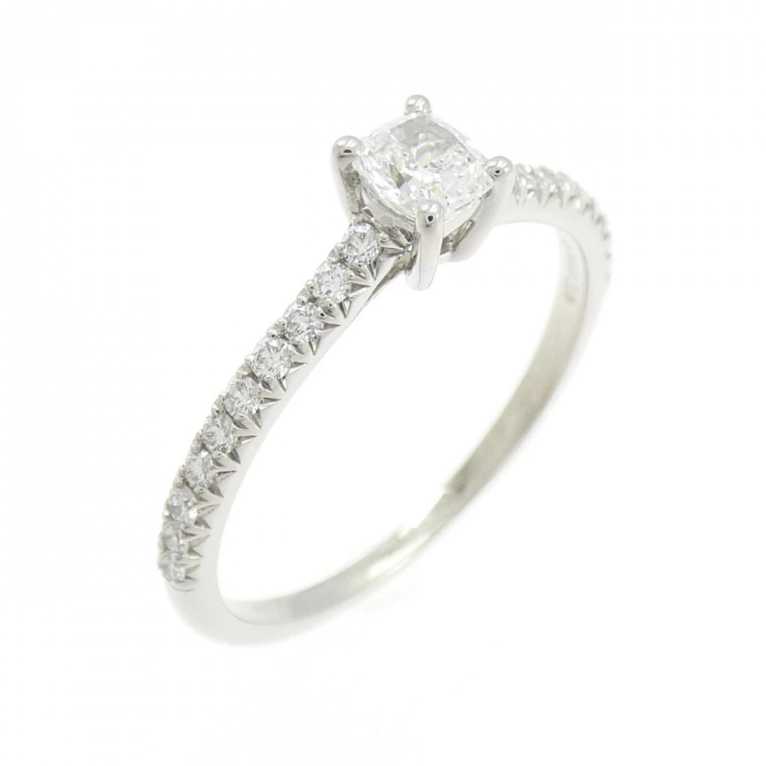 TIFFANY & CO. NOVO RING: TIFFANY & Co. Novo Ring Brand: TIFFANY&Co. Type: Ring Material: Platinum950, Main Stone/Creation Natural Color: White Size: US 7 Accessories: None Accessories Notice: When purchasing