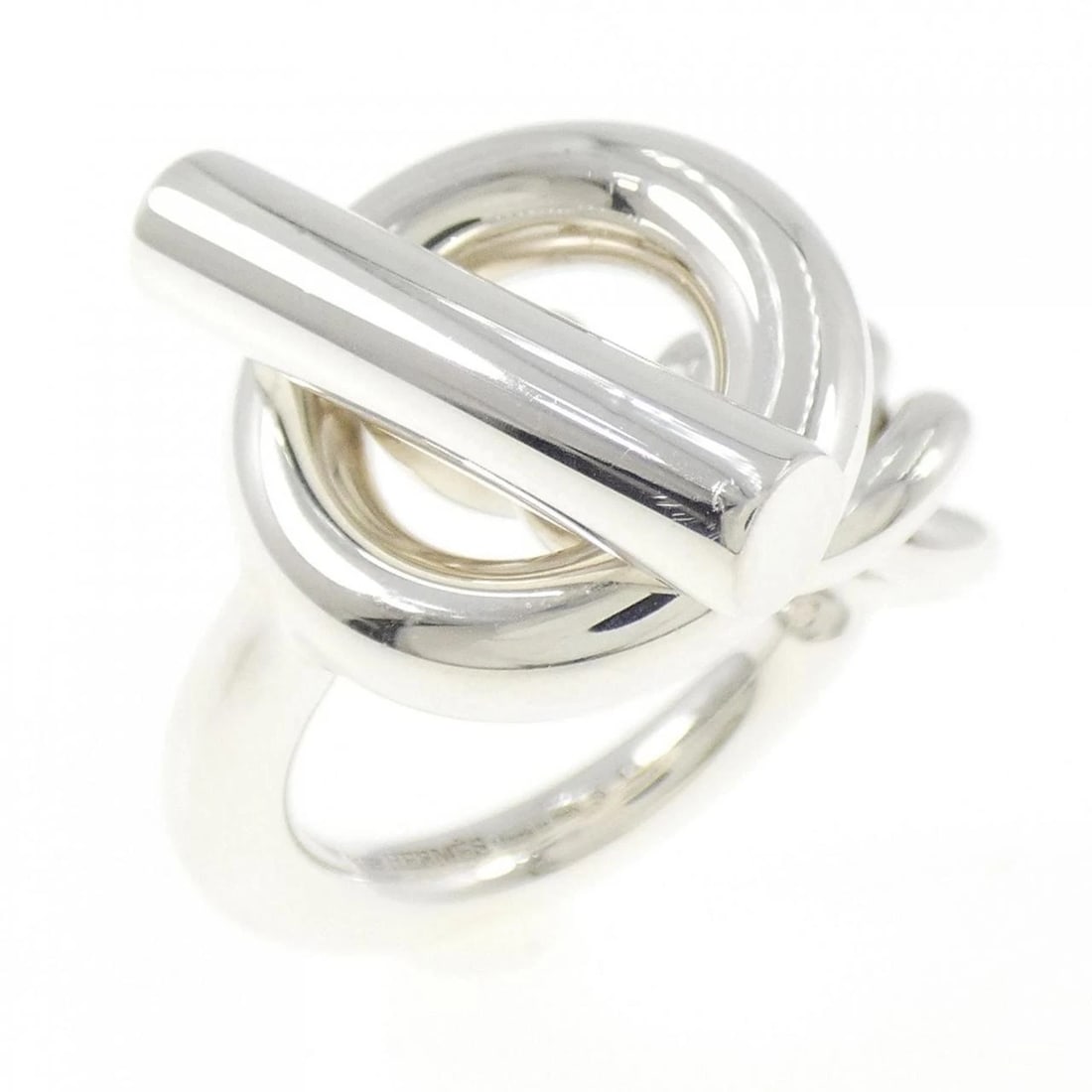 HERMES CROISETTE RING: Hermes Croisette Ring Brand: HERMES Type: Ring Material: 925Silver, Color: Silver Size: US 7 Accessories: None Accessories Notice: When purchasing pre-owned goods, please refer to the phot