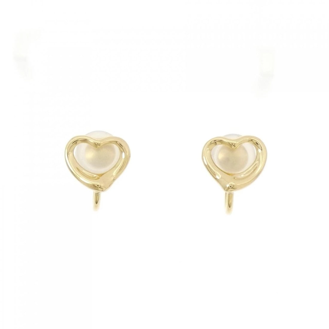 TIFFANY & CO. OPEN HEART EARRINGS: TIFFANY & Co. Open Heart Earrings Brand: TIFFANY&Co. Type: Pierce/Earring Material: 750 yellow gold, Color: Yellow Gold Size: Actual Size Approx. height x width: 9.1mm x 10.4mm Accessories: None