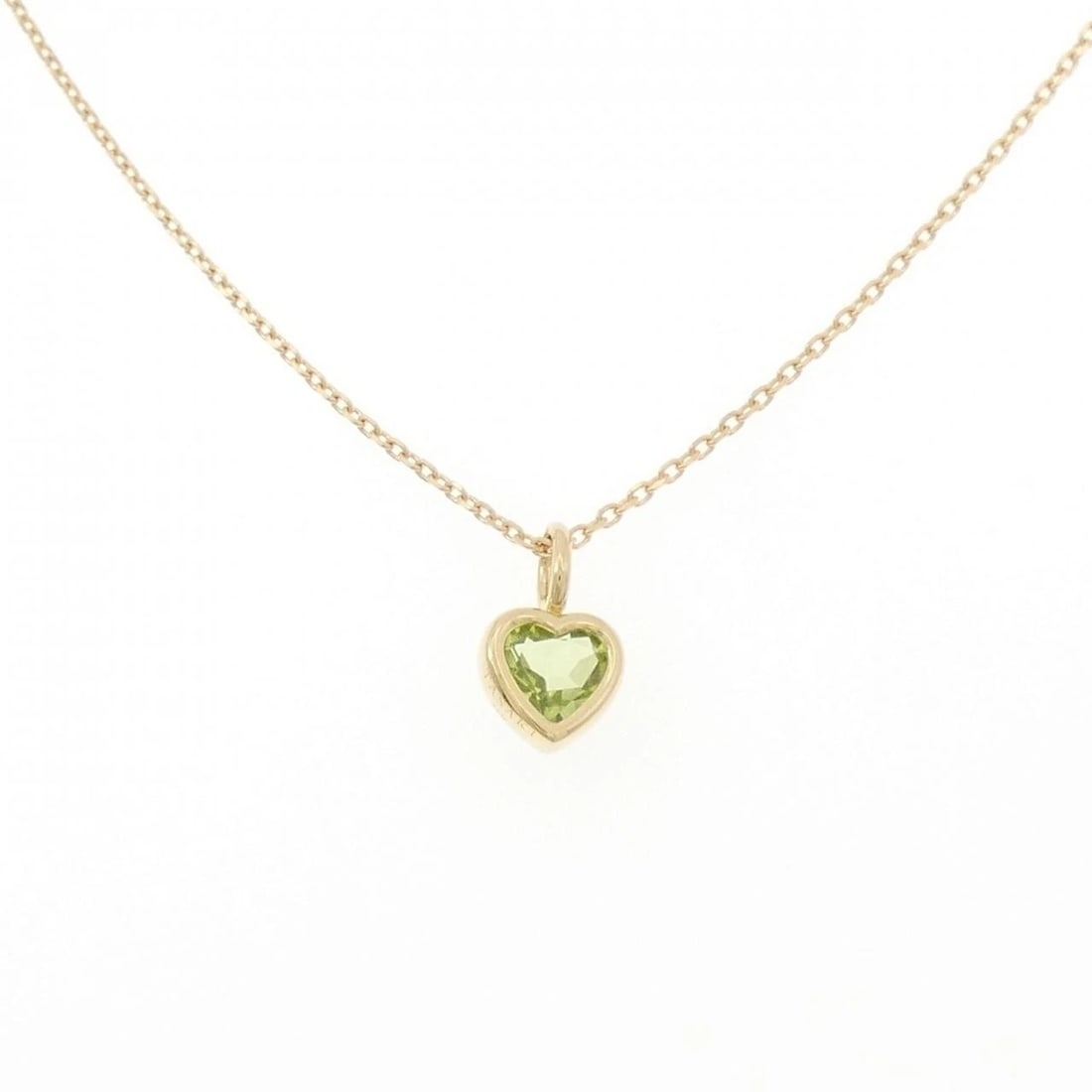 TASAKI PERIDOT NECKLACE: Tasaki Peridot Necklace Brand: TASAKI Type: Necklace Material: 750 yellow gold, Color: Yellow Gold Size: 46cm Actual Size Pendant length approx. x width approx.: 9.8mmx6.1mm Chain maximum