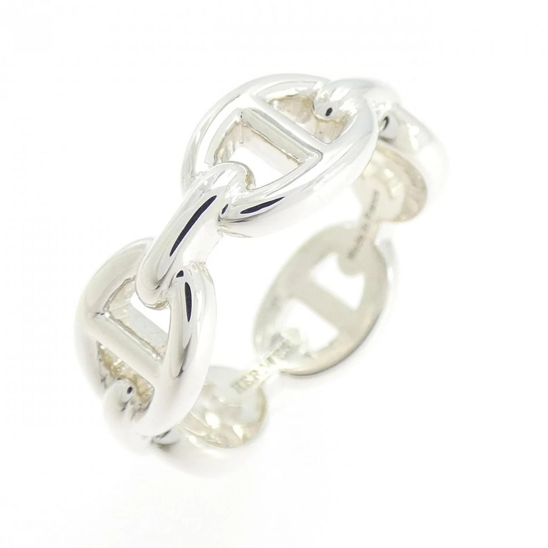 HERMES CHAINE D'ANCRE ENCHAINE RING: Hermes Chaine d'Ancre Enchaine Ring Brand: HERMES Type: Ring Material: 925Silver, Color: Silver Size: US 6 1/2 Accessories: None Accessories Notice: When purchasing pre-owned goods, please