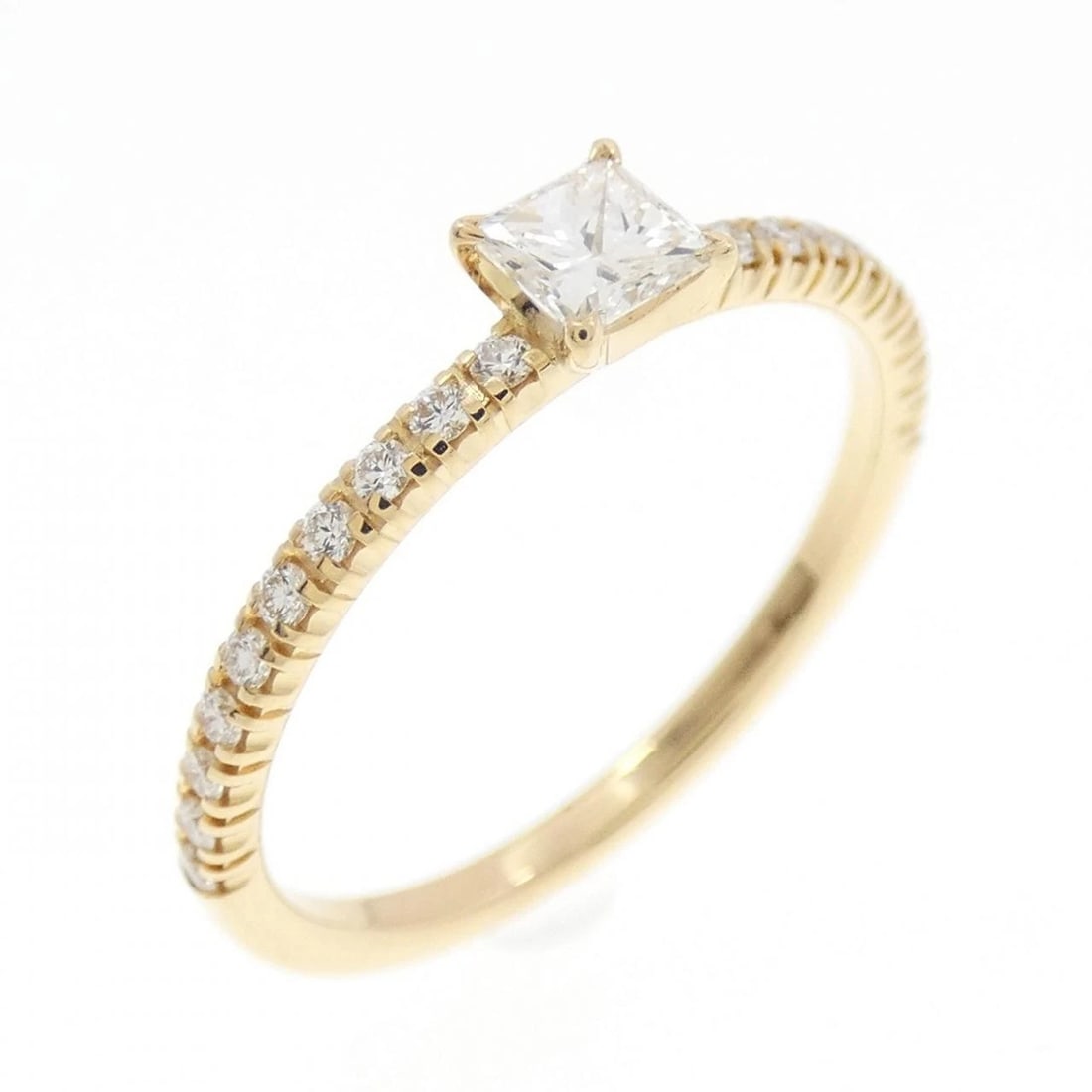 CARTIER ETINCELLE RING: Cartier Etincelle Ring Brand: CARTIER Type: Ring Material: 750 yellow gold, Main Stone/Creation Natural Color: Yellow Gold Size: US 4 3/4 Accessories: None Accessories Notice: When purchasing