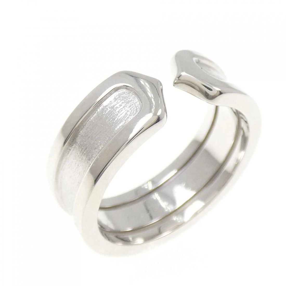 CARTIER C2 SMALL RING: Cartier C2 Small Ring Brand: CARTIER Type: ring Material: 750 white gold, Color: White Gold Size: US 5 1/4 Accessories: None Accessories Notice: When purchasing pre-owned goods, please ref