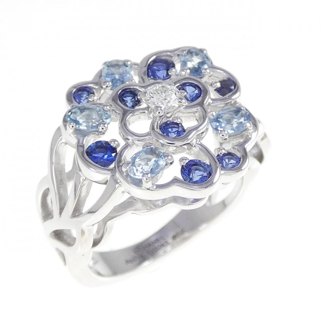 CHANEL CAMELLIA RING: chanel camellia ring Brand: CHANEL Type: ring Material: 750 white gold, Color: white gold Size: US 5.75 Accessories: None Accessories Notice: When purchasing pre-owned goods, please refer