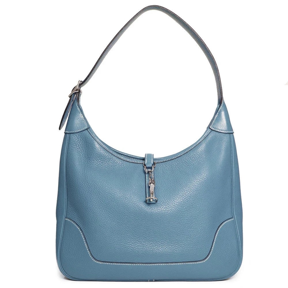 HERMES TRIM 31 SHOULDER BAG CLEMENCE BLUE JEAN F STAMP: HERMES Trim 31 Shoulder Bag Clemence Blue Jean F Stamp Brand: HERMES Type: Handbag Material: Taurillon Clemence Color: Blue Jean Size: W: 31cm x H: 22cm x D: 8cm Accessories: None Accessor