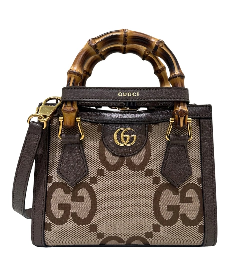 GUCCI DIANA JUMBO GG MINI TOTE BAG: GUCCI Diana Jumbo GG Mini Tote Bag Brand: GUCCI Type: Handbag Material: Gg Canvas Color: Beige X Brown Size: H:16.0cm / W:20.0cm / D:9.0cm [ Handle size ] 10.0cm Accessories: None Accessor