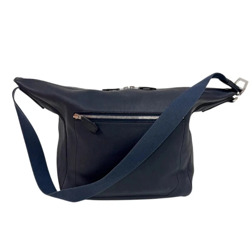 HERMES CITY SLIDE MM X STAMP BLUE NUIT SHW EVERCALF SHOULDER BAG: HERMES City Slide MM X Stamp Blue Nuit SHW Evercalf Shoulder Bag Brand: HERMES Type: Handbag Material: Evercalf Color: Blue Nuit / SV Hardware Size: W: 30cm / H: 31.5cm / D: 10cm / Shoulder: 52~94