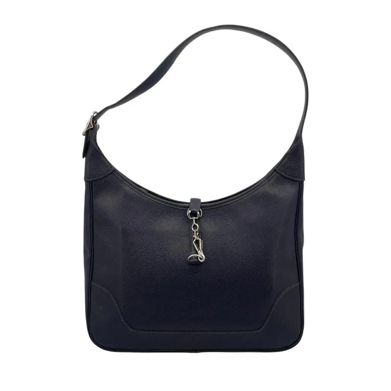HERMES TRIM 31 ?I STAMP BLUE INDIGO SHW CHEVRE SHOULDER BAG: HERMES Trim 31 ?I Stamp Blue Indigo SHW Chevre Shoulder Bag Brand: HERMES Type: Handbag Material: Chevre Color: Blue Indigo / SV Hardware Size: W: 31cm / H: 21cm / D: 8cm Accessories: None