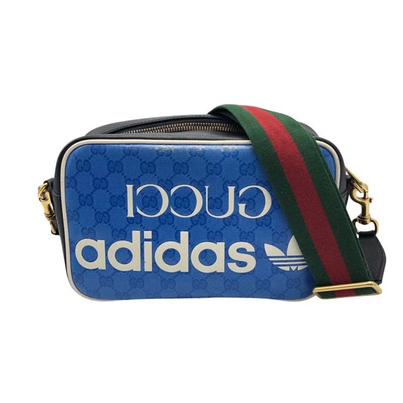 GUCCI GG CRYSTAL SHOULDER BAG COLLABORATION GG CRYSTAL SHOULDER BAG: GUCCI GG Crystal Shoulder Bag Collaboration GG Crystal Shoulder Bag Brand: GUCCI Type: Handbag Material: Gg Crystal Color: none Size: W: 25.5cm / H: 16cm / D: 10cm / Shoulder: 80-128cm Accessorie