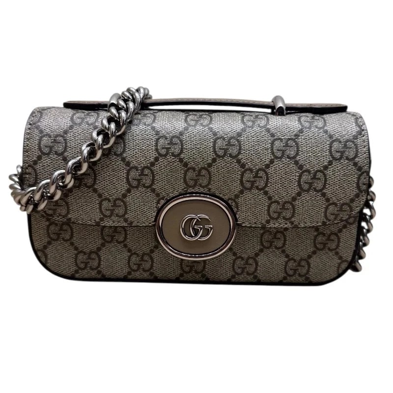 GUCCI DOUBLE G PETIT CHAIN SHOULDER BAG BEIGE PVC: GUCCI Double G Petit Chain Shoulder Bag Beige PVC Brand: GUCCI Type: Handbag Material: Pvc Leather Color: beige Size: W: 8.5cm / H: 10cm / D: 4cm / Shoulder: 73cm Accessories: None Accesso