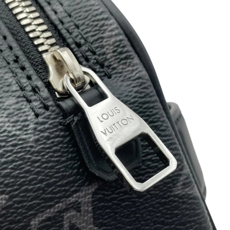 LOUIS VUITTON TOILETRY BAG BLACK MONOGRAM ECLIPSE - 8