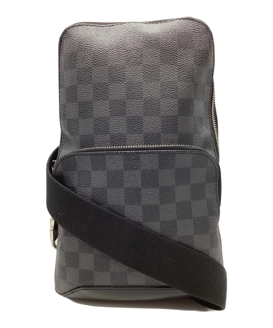 LOUIS VUITTON SHOULDER BAG: LOUIS VUITTON Shoulder Bag Brand: LOUIS VUITTON Type: Handbag Material: none Color: none Size: H:30cm / W:18.5cm / D:8cm Accessories: None Accessories Notice: When purchasing pre-owned goo