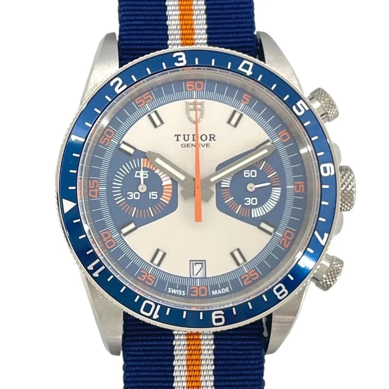TUDOR HERITAGE CHRONO BLUE WHITE: Tudor Heritage Chrono Blue White Brand: TUDOR Type: Wrist watch Material: SS Color: Dial Color Blue and White Size: [ Case size ] 42mm / Case shape: Round face / Case thickness: 12.6mm [ Arm