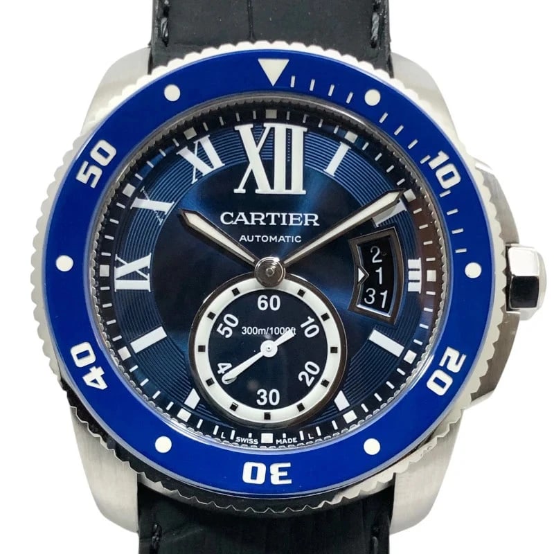 CARTIER CALIBRE BLUE SS LEATHER: Cartier Calibre Blue SS Leather Brand: Cartier Type: Wrist watch Material: SS/Leather strap (non-original) Color: Dial Color Blue Size: [ Case size ] 42mm / Case shape: Round face / Case thickness