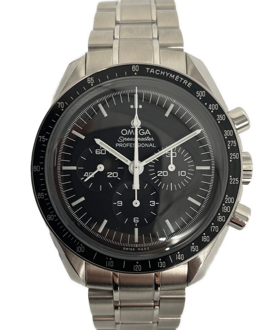 OMEGA SPEEDMASTER PROFESSIONAL MOONWATCH: OMEGA Speedmaster Professional Moonwatch Brand: OMEGA Type: Wrist watch Material: Case Material SS /SS Band Material SS /SS Color: Dial Color Black Dial Size: Dial size 3.5cm × 3.5cm [ Max Wrist
