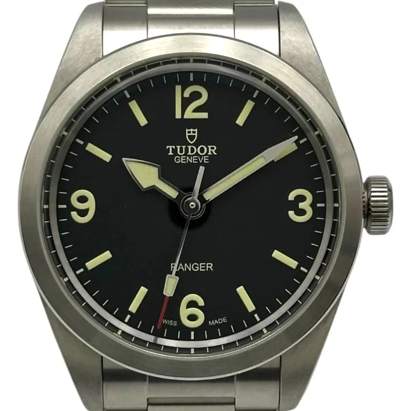 TUDOR RANGER BLACK WATCH: Tudor Ranger Black WATCH Brand: TUDOR Type: Wrist watch Material: Stainless steel Color: Dial Color Black Size: [ Case size ] 39mm / Case thickness: 12mm [ Arm circumference size ] 19.5cm 