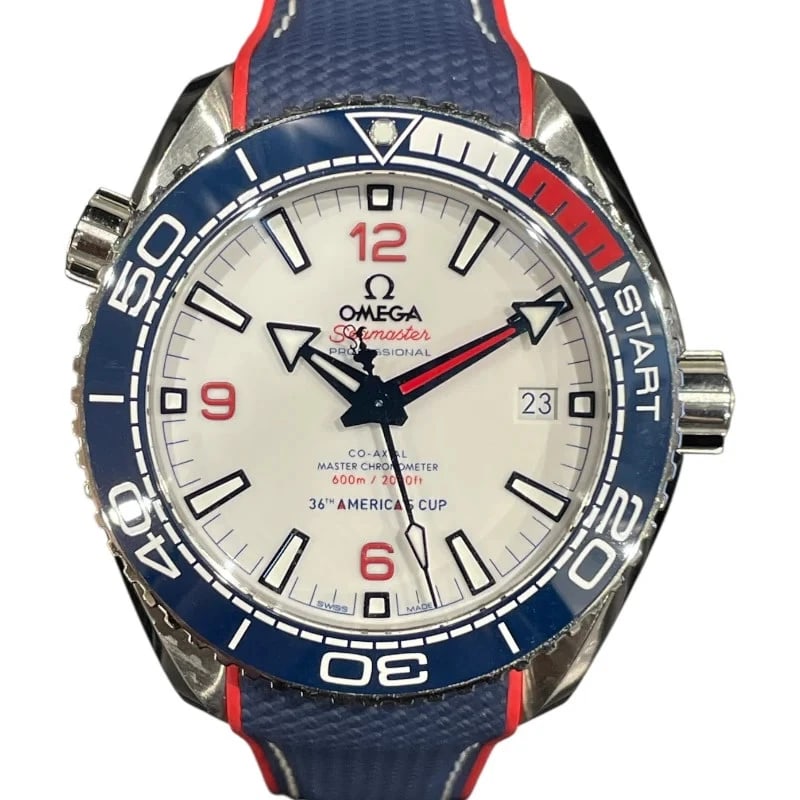 OMEGA SEAMASTER PLANET OCEAN SS RUBBER WATCH: Omega Seamaster Planet Ocean SS Rubber WATCH Brand: OMEGA Type: Wrist watch Material: SS/rubber belt Color: Dial Color white Size: [ Case size ] 43.5mm / Case shape: Round face Accessories: None