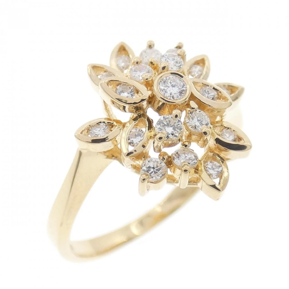 K18YG DIAMOND RING: K18YG Diamond Ring Brand: Unbranded Type: Diamond Ring Material: K18YG, Color: Yellow Size: US 6 1/2 Accessories: None Accessories Notice: When purchasing pre-owned goods, please refer to the