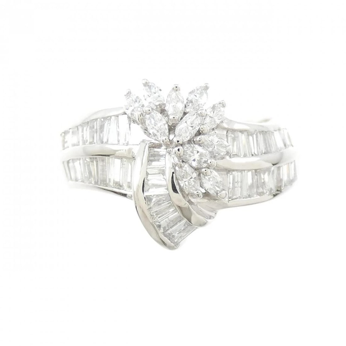PT900 DIAMOND RING - 2