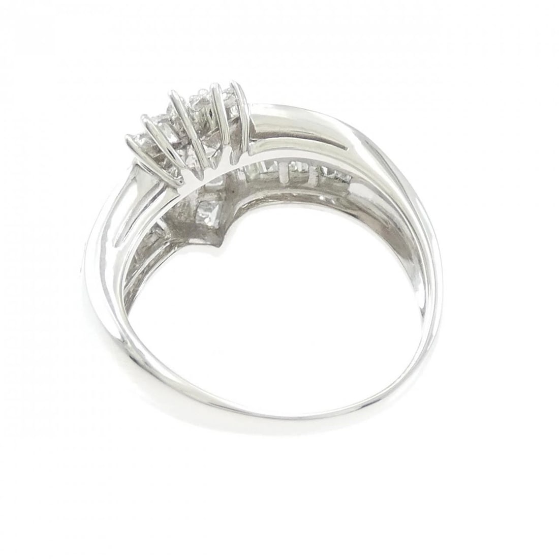 PT900 DIAMOND RING - 3