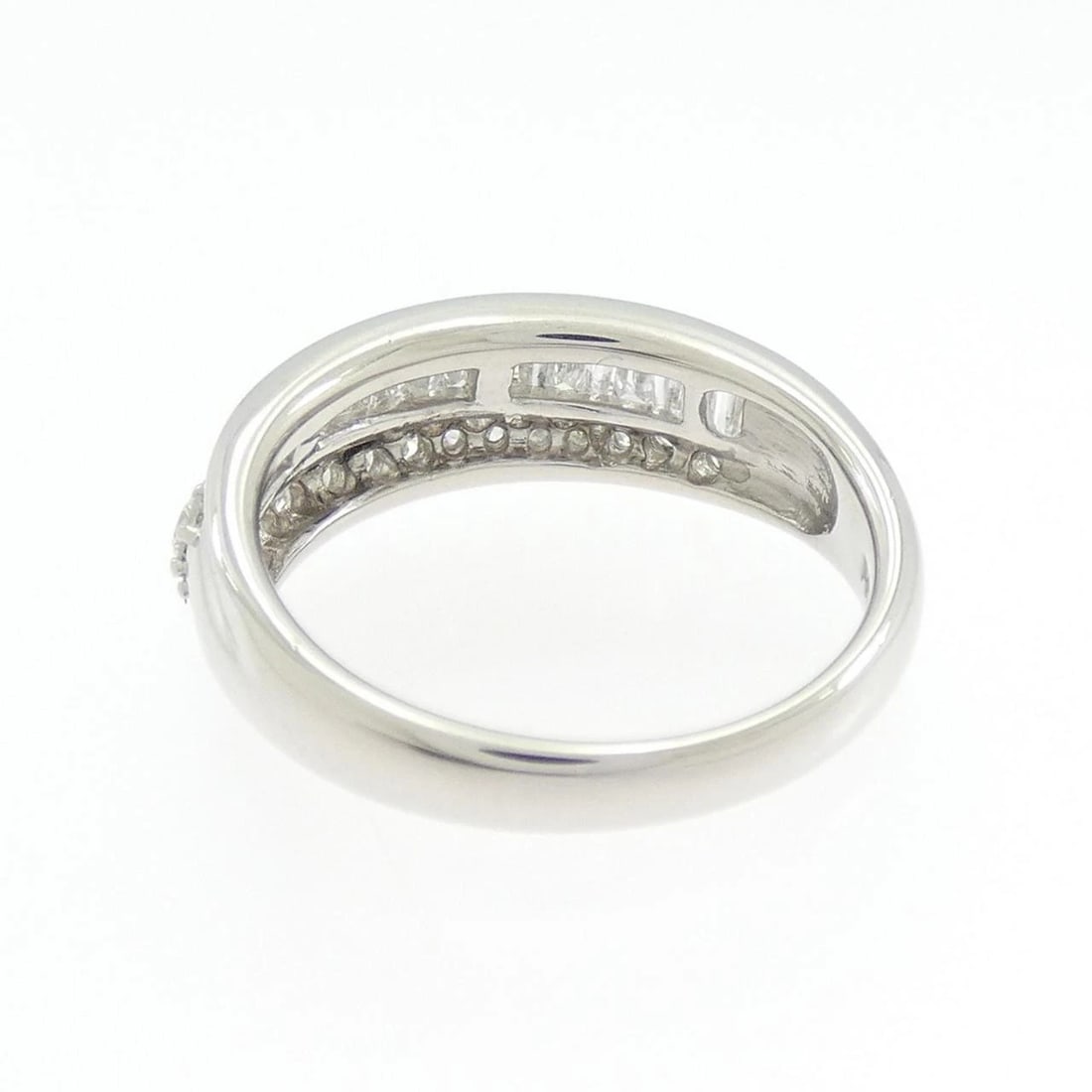 PT900 DIAMOND RING - 3