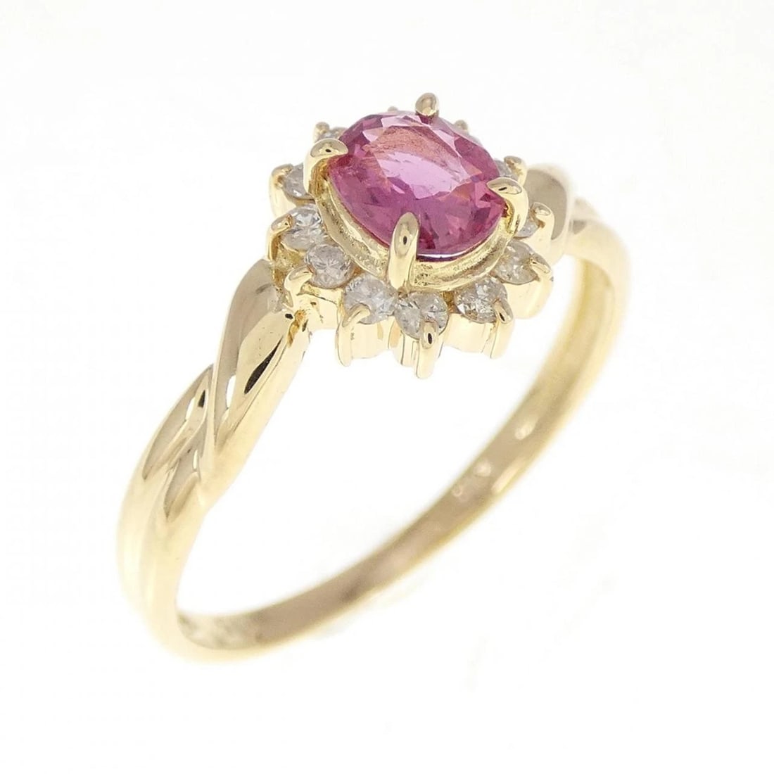 18K YELLOW GOLD RUBY RING: 18K Yellow Gold Ruby Ring Brand: Unbranded Type: Ruby Ring Material: K18 yellow gold, Color: yellow Size: US 6 Accessories: None Accessories Notice: When purchasing pre-owned goods, please