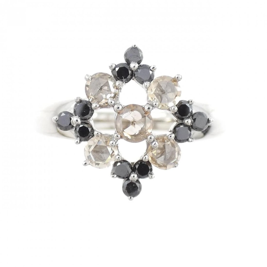 K18WG DIAMOND RING - 2