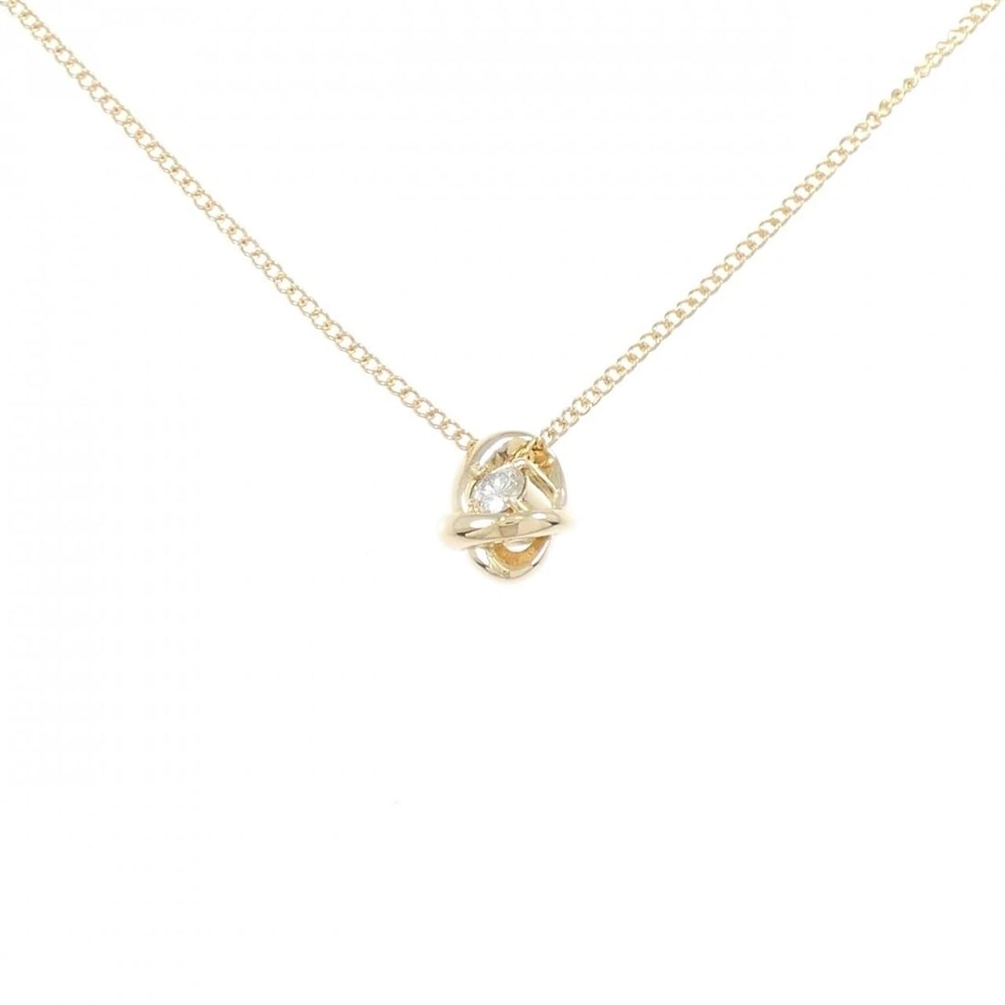 18K YELLOW GOLD DIAMOND NECKLACE: 18K Yellow Gold Diamond Necklace Brand: Unbranded Type: Diamond Necklace Material: K18 yellow gold, Main Stone/Creation natural Color: yellow Size: Actual size Pendant length approx. x width