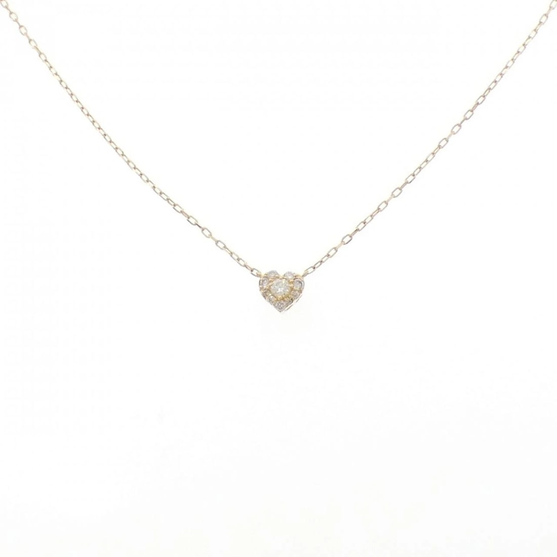 K18YG HEART DIAMOND NECKLACE: K18YG Heart Diamond Necklace Brand: Unbranded Type: Diamond Necklace Material: K18 yellow gold, Color: yellow Size: Actual size Pendant length approx. x width approx.: 5.6mmx5.9mm Chain