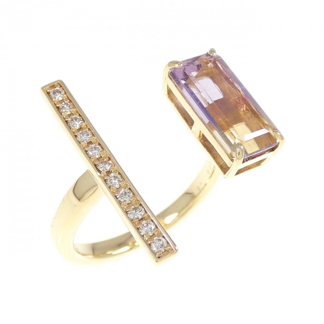 K18YG AMETRINE RING: K18YG Ametrine Ring Brand: Unbranded Type: ametrine ring Material: K18YG, Color: yellow Size: US 5.75 Accessories: None Accessories Notice: When purchasing pre-owned goods, please refer to