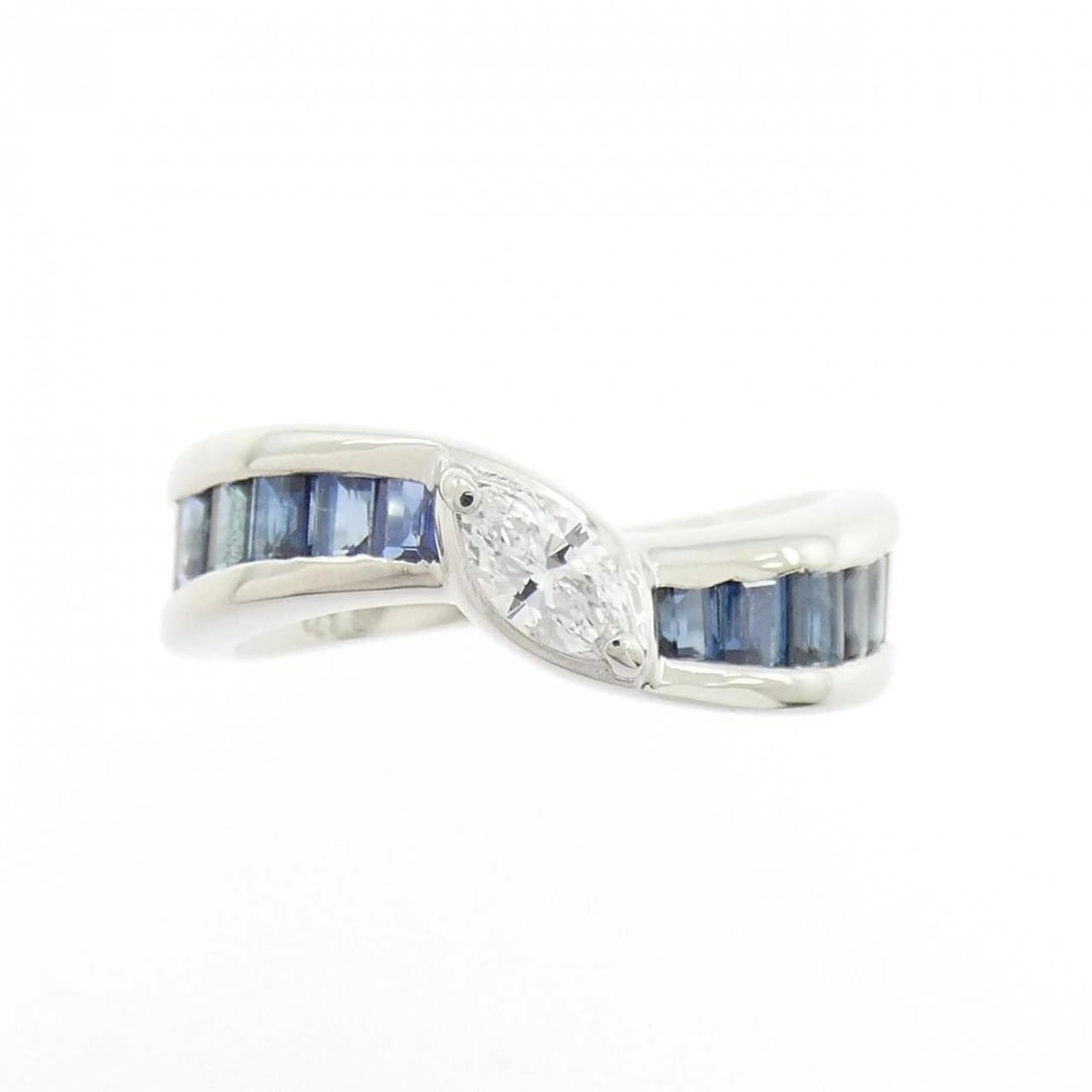 PT900 SAPPHIRE RING - 2