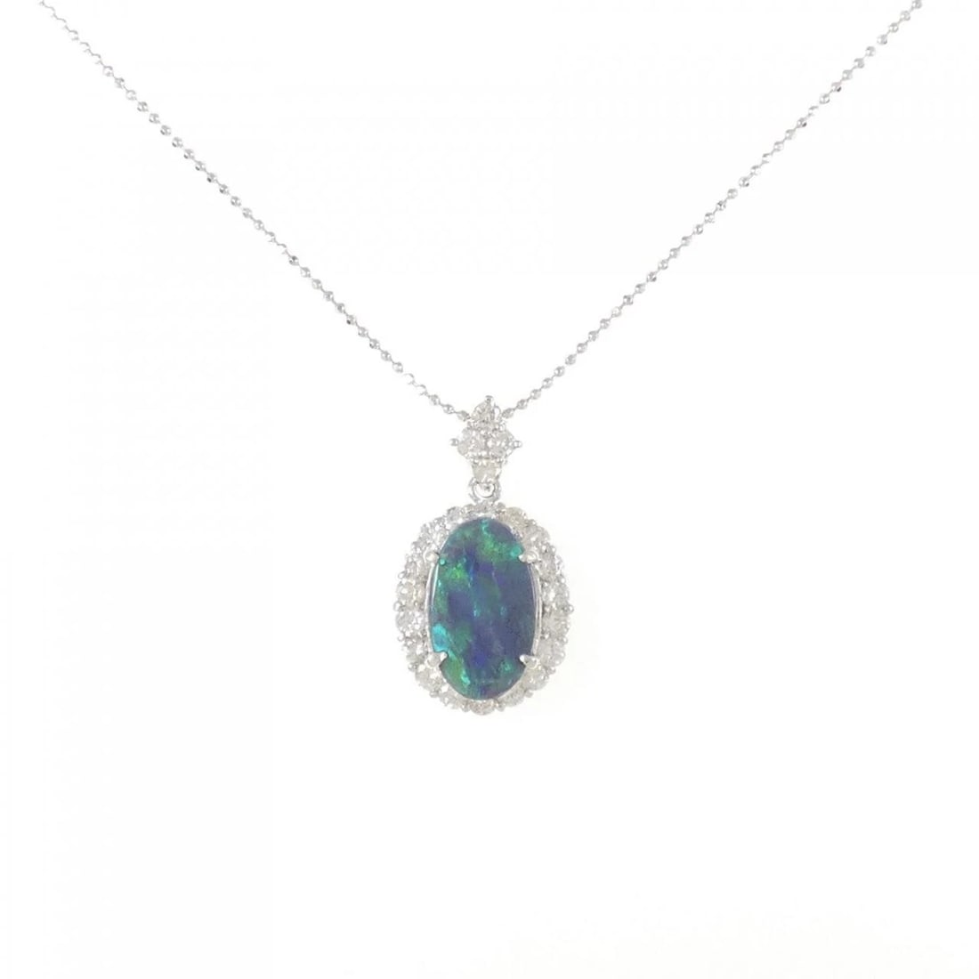 K18WG BLACK OPAL NECKLACE: K18WG Black Opal Necklace Brand: Unbranded Type: Black Opal Necklace Material: K18WG, Main Stone/Creation Opal Color: white Size: Actual Size Pendant length approx. x width approx.: 24.2mmx13.7mm