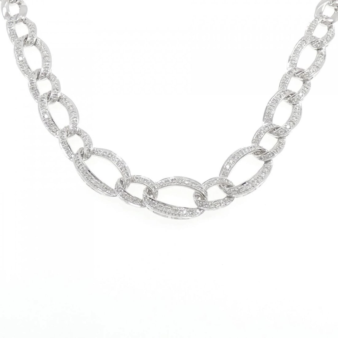 750WG DIAMOND NECKLACE: 750WG Diamond Necklace Brand: Unbranded Type: Diamond Necklace Material: 750WG, Color: white Size: Actual Size Max width approx.: 13.3mm Chain maximum width approx.: 8.8mm Size 40cm 