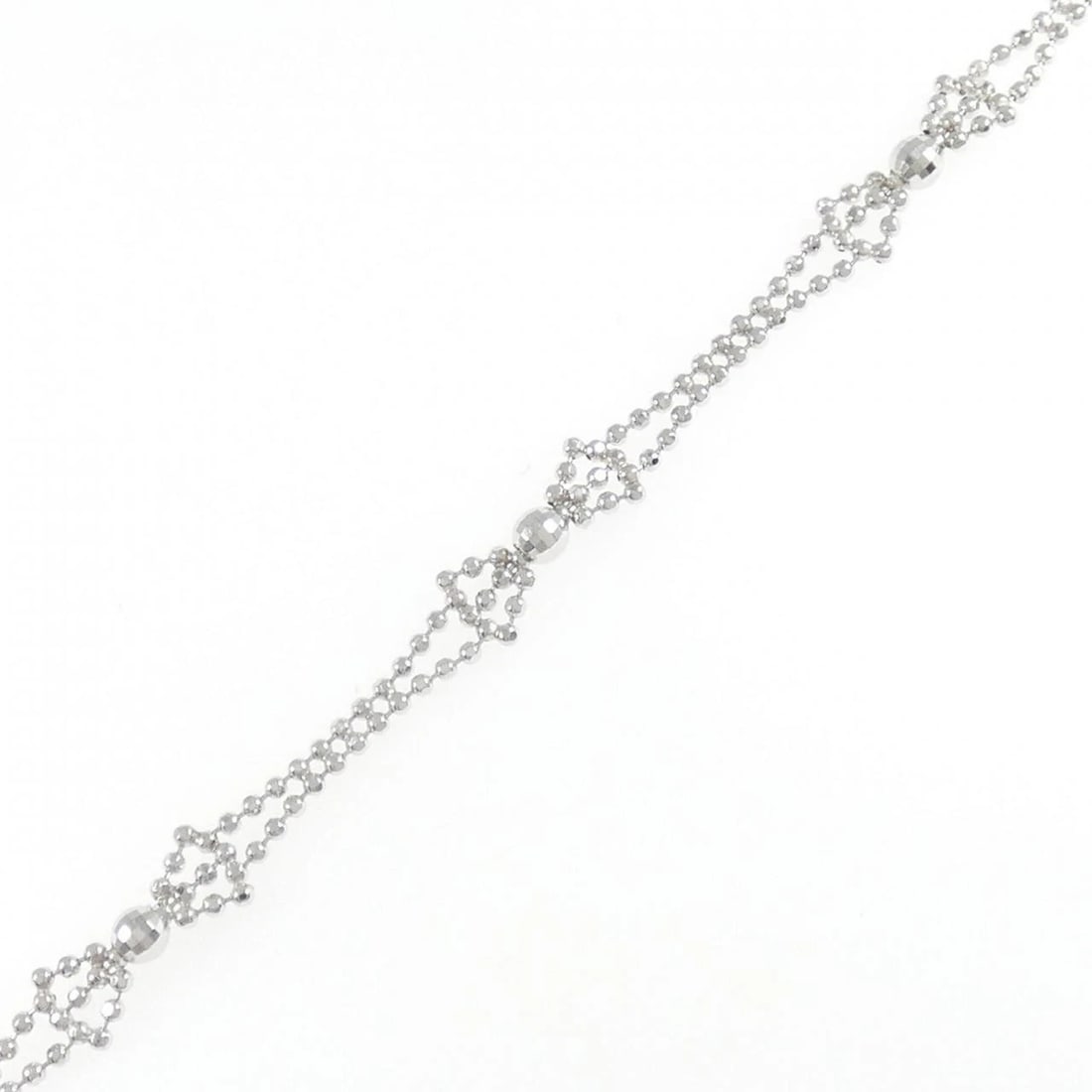 PT850 RIBBON BRACELET: PT850 Ribbon Bracelet Brand: Unbranded Type: bracelet Material: PT850, Color: platinum Size: Actual Size Max width approx: 5.5mm Accessories: None Accessories Notice: When purchasing