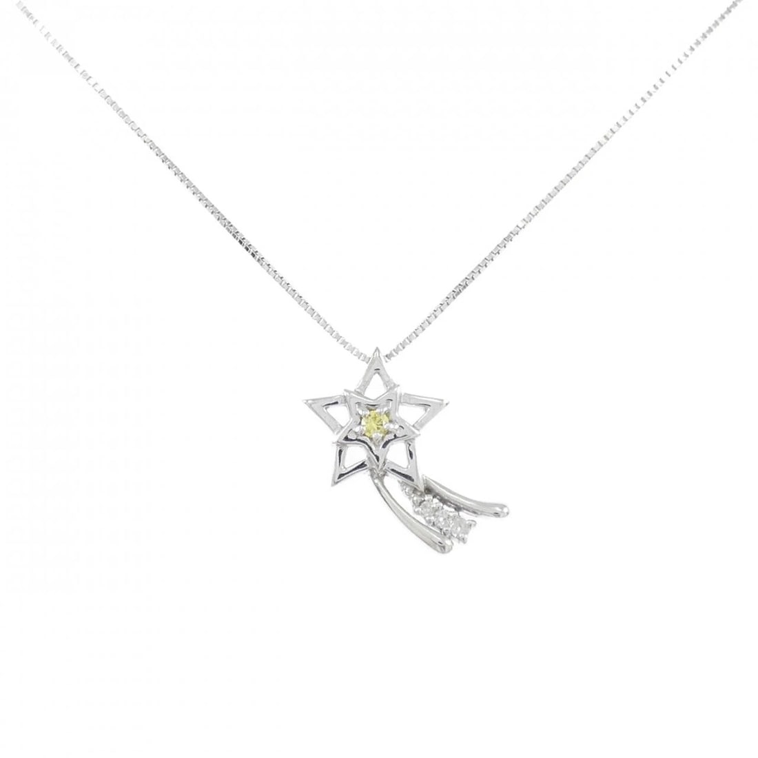 K18WG STAR SAPPHIRE NECKLACE: K18WG Star Sapphire Necklace Brand: Unbranded Type: Sapphire Necklace Material: K18 white gold, Main Stone/Creation Sapphire Color: white gold Size: Actual Size Pendant length approx. x width