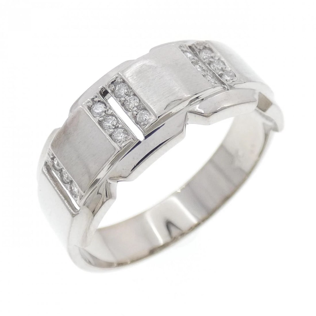 18KWG DIAMOND RING: 18KWG Diamond Ring Brand: Unbranded Type: Diamond Ring Material: 18K white gold, Main Stone/Creation Natural Color: white gold Size: US 9 Accessories: None Accessories Notice: When purchas
