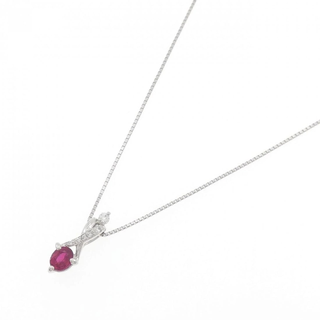 PT900/PT850 RUBY NECKLACE - 2