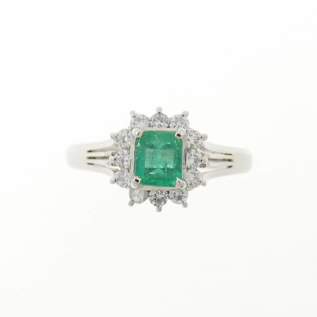 PT900 EMERALD RING - 2