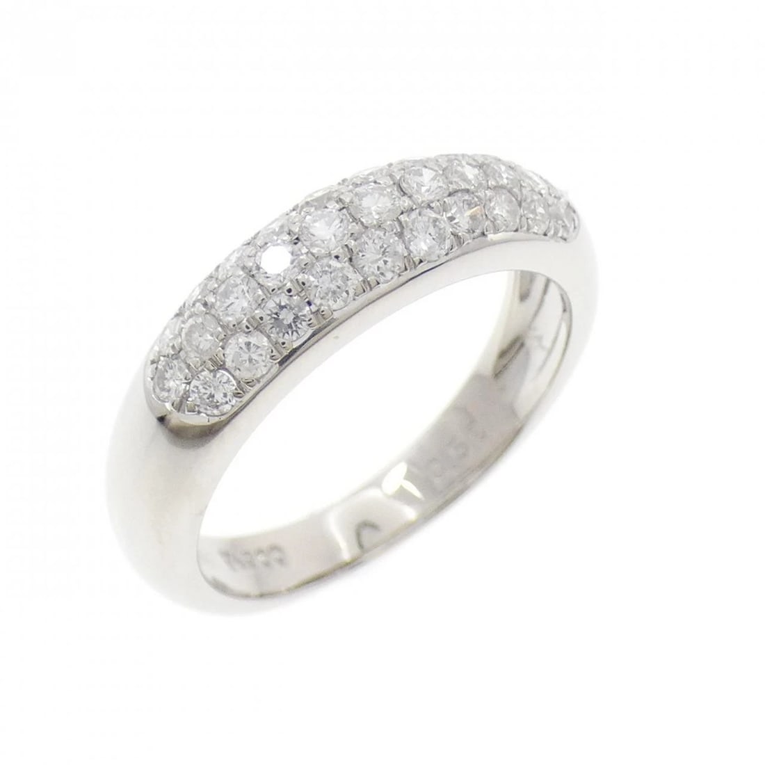 PT900 PAVE DIAMOND RING: PT900 Pave Diamond Ring Brand: Unbranded Type: Diamond ring Material: Platinum900, Main Stone/Creation Natural Color: Platinum Size: US 5 Accessories: None Accessories Notice: When purchas