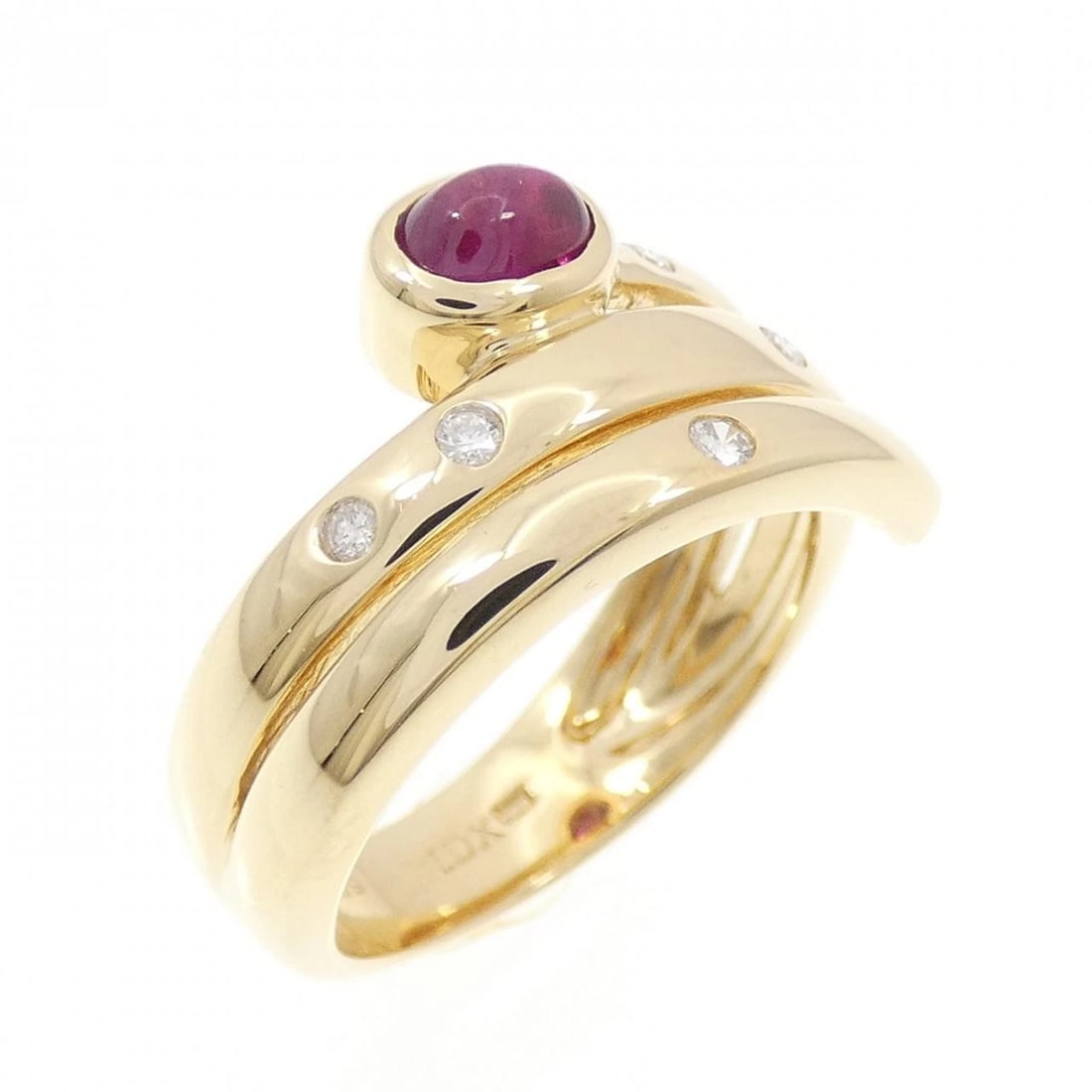 K18YG RUBY RING: K18YG Ruby Ring Brand: Unbranded Type: Ruby Ring Material: K18 yellow gold, Color: yellow gold Size: US 6 Accessories: None Accessories Notice: When purchasing pre-owned goods, please refe